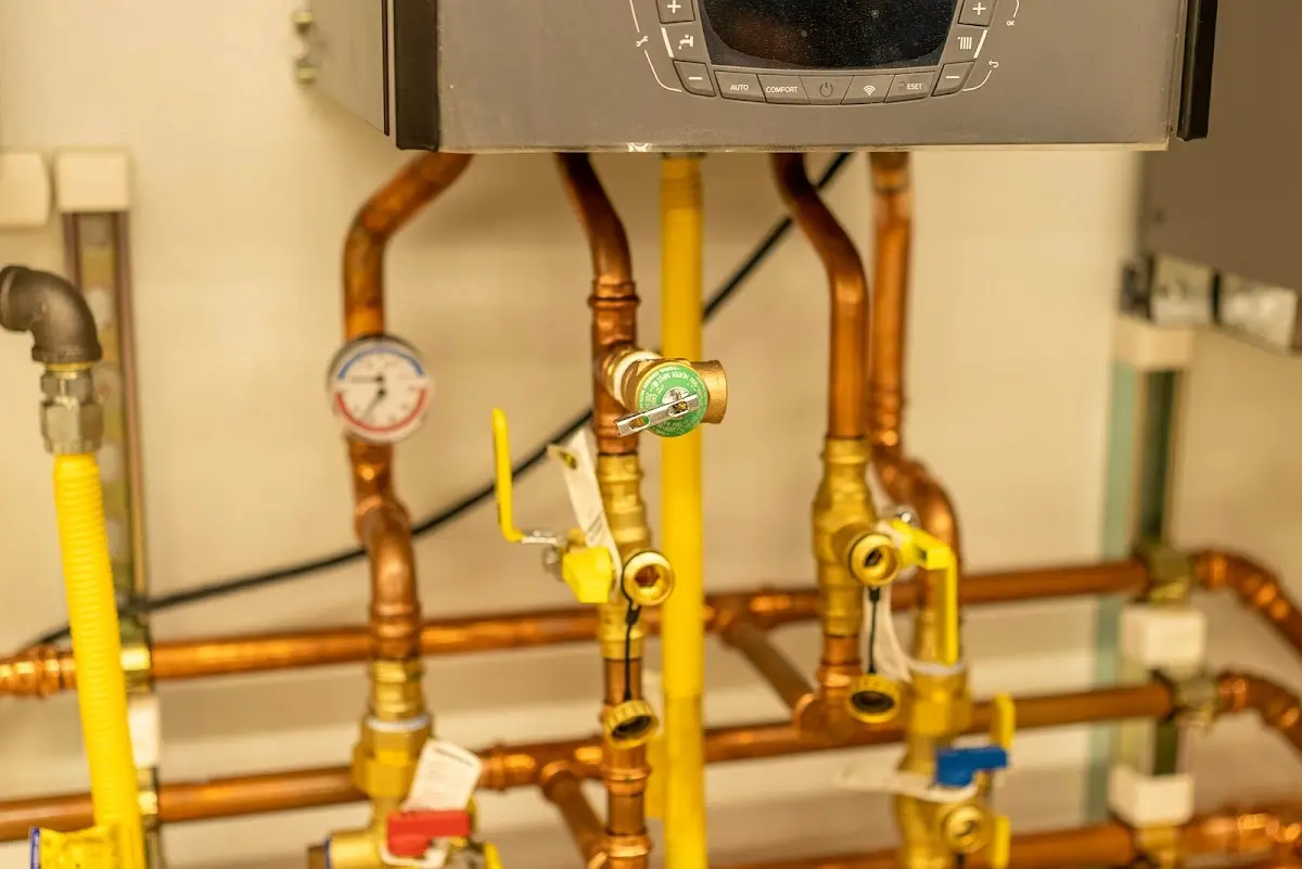 Licensed technician providing Pipe Repair for a homeowner in Kent